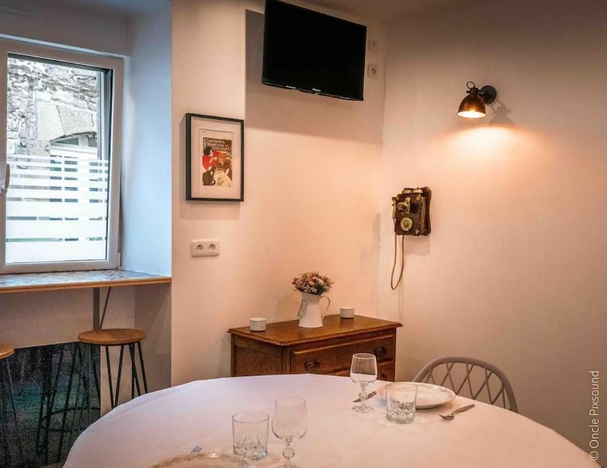 Studio Le Chat'Oh! Combourg Exterior foto